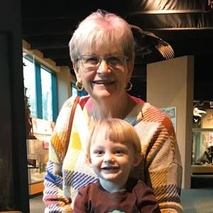 Meet your Posher, Angela